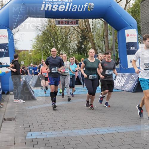 07.04.2024 - 43. Internationalen Wilhelmsburger Insellauf MichiJ http://msf.ph/oto/6043048 07.04.2024 10:41:19 Laufen 16, 204, 3169, 4241, 2888, 3, 329, 72, 2536, 2537 meine-sportfotos.de