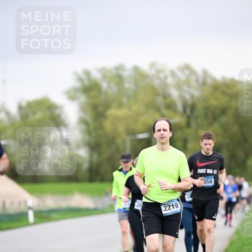 07.04.2024 - 43. Internationalen Wilhelmsburger Insellauf Dr. Thomas Lammeyer http://msf.ph/oto/6043087 07.04.2024 10:41:47 Laufen 2219, 658 meine-sportfotos.de