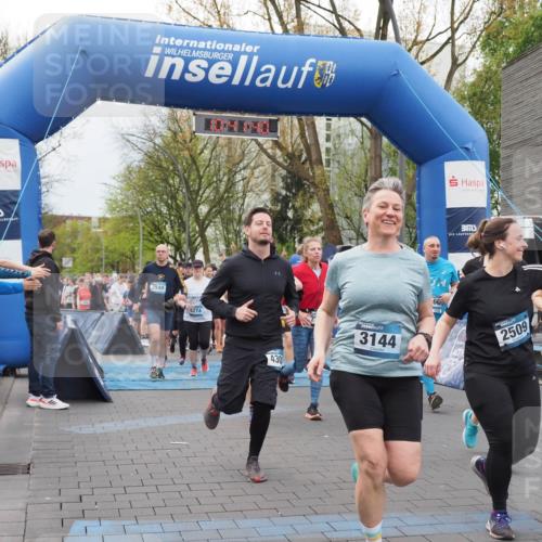 07.04.2024 - 43. Internationalen Wilhelmsburger Insellauf MichiJ http://msf.ph/oto/6043106 07.04.2024 10:41:39 Laufen 10, 2849, 4274, 430, 3144, 60, 4166, 2509, 3103 meine-sportfotos.de