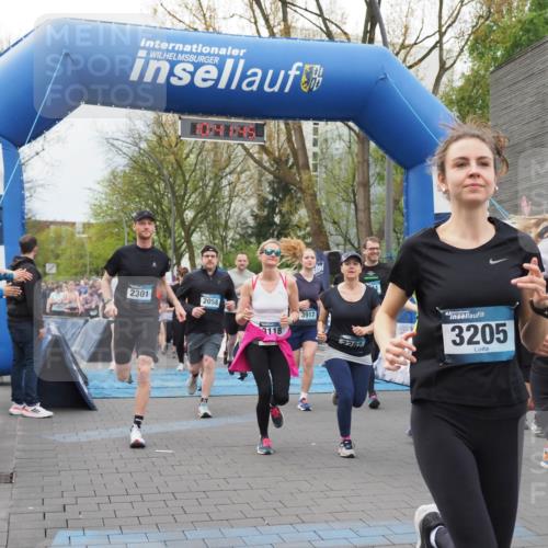 07.04.2024 - 43. Internationalen Wilhelmsburger Insellauf MichiJ http://msf.ph/oto/6043124 07.04.2024 10:41:45 Laufen 2301, 2058, 3118, 3917, 69, 2282, 43, 3205, 3117 meine-sportfotos.de
