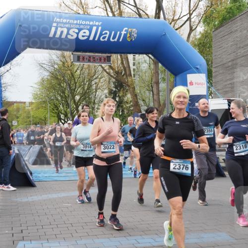 07.04.2024 - 43. Internationalen Wilhelmsburger Insellauf MichiJ http://msf.ph/oto/6043170 07.04.2024 10:41:59 Laufen 1, 3032, 3918, 3022, 2355, 2355, 2376, 2510, 2316, 2316 meine-sportfotos.de