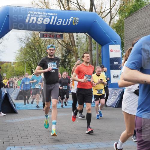 07.04.2024 - 43. Internationalen Wilhelmsburger Insellauf MichiJ http://msf.ph/oto/6043207 07.04.2024 10:42:15 Laufen 3640, 2258, 2120, 3985, 3, 3657, 2129 meine-sportfotos.de