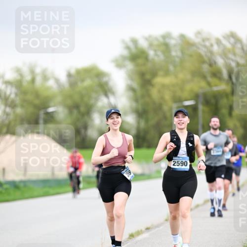 07.04.2024 - 43. Internationalen Wilhelmsburger Insellauf Dr. Thomas Lammeyer http://msf.ph/oto/6043218 07.04.2024 10:41:56 Laufen 69, 2590 meine-sportfotos.de