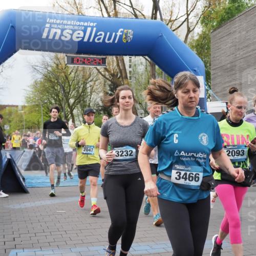 07.04.2024 - 43. Internationalen Wilhelmsburger Insellauf MichiJ http://msf.ph/oto/6043232 07.04.2024 10:42:24 Laufen 3378, 3411, 2047, 3232, 3466, 2093, 25, 3425 meine-sportfotos.de
