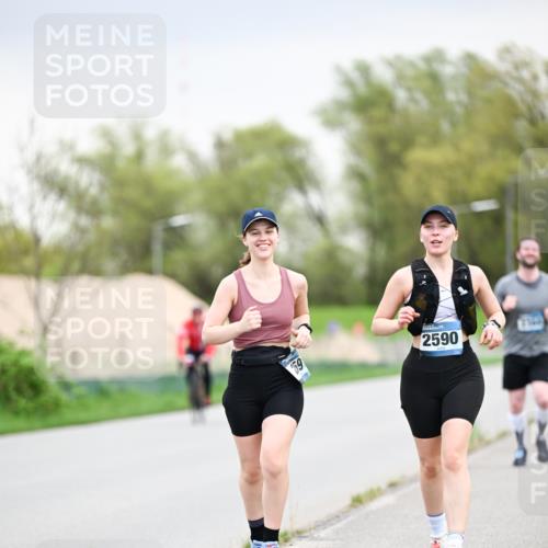 07.04.2024 - 43. Internationalen Wilhelmsburger Insellauf Dr. Thomas Lammeyer http://msf.ph/oto/6043233 07.04.2024 10:41:57 Laufen 59, 2590 meine-sportfotos.de