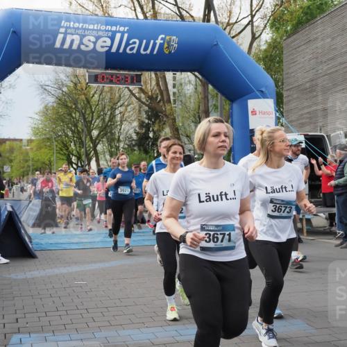 07.04.2024 - 43. Internationalen Wilhelmsburger Insellauf MichiJ http://msf.ph/oto/6043249 07.04.2024 10:42:31 Laufen 1358, 3921, 2812, 2202, 3671, 3673 meine-sportfotos.de