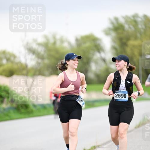 07.04.2024 - 43. Internationalen Wilhelmsburger Insellauf Dr. Thomas Lammeyer http://msf.ph/oto/6043252 07.04.2024 10:41:58 Laufen 59, 2590 meine-sportfotos.de