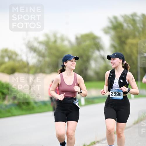 07.04.2024 - 43. Internationalen Wilhelmsburger Insellauf Dr. Thomas Lammeyer http://msf.ph/oto/6043256 07.04.2024 10:41:58 Laufen 2590 meine-sportfotos.de