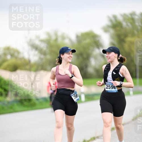 07.04.2024 - 43. Internationalen Wilhelmsburger Insellauf Dr. Thomas Lammeyer http://msf.ph/oto/6043257 07.04.2024 10:41:58 Laufen 259, 2590 meine-sportfotos.de