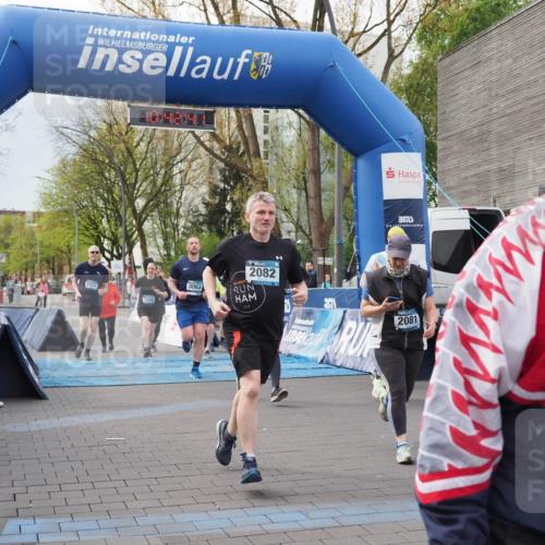 07.04.2024 - 43. Internationalen Wilhelmsburger Insellauf MichiJ http://msf.ph/oto/6043276 07.04.2024 10:42:40 Laufen 2231, 2232, 3063, 2082, 2018, 2081, 23 meine-sportfotos.de