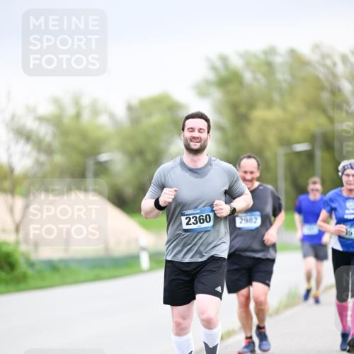 07.04.2024 - 43. Internationalen Wilhelmsburger Insellauf Dr. Thomas Lammeyer http://msf.ph/oto/6043294 07.04.2024 10:42:03 Laufen 2360, 2982 meine-sportfotos.de