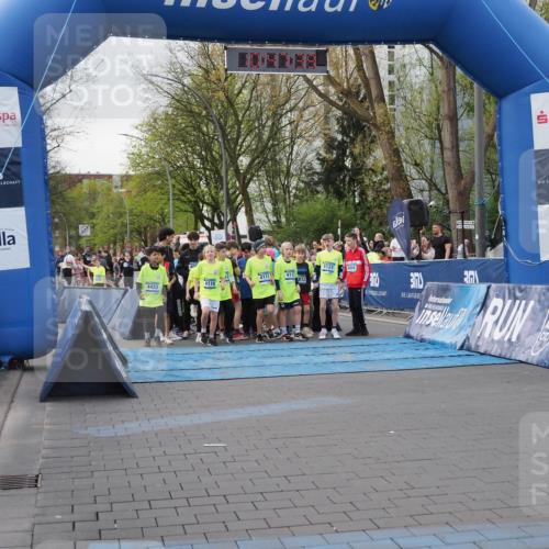 07.04.2024 - 43. Internationalen Wilhelmsburger Insellauf MichiJ http://msf.ph/oto/6043307 07.04.2024 10:47:39 Laufen 4121, 4111, 4117, 812, 4118, 4433, 3, 2510 meine-sportfotos.de