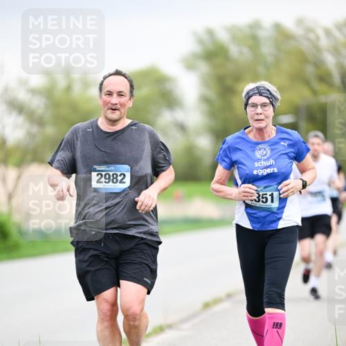 07.04.2024 - 43. Internationalen Wilhelmsburger Insellauf Dr. Thomas Lammeyer http://msf.ph/oto/6043345 07.04.2024 10:42:07 Laufen 2982, 351 meine-sportfotos.de