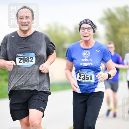 07.04.2024 - 43. Internationalen Wilhelmsburger Insellauf Dr. Thomas Lammeyer http://msf.ph/oto/6043364 07.04.2024 10:42:08 Laufen 2982, 2351 meine-sportfotos.de