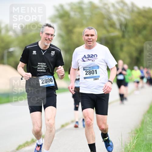 07.04.2024 - 43. Internationalen Wilhelmsburger Insellauf Dr. Thomas Lammeyer http://msf.ph/oto/6043398 07.04.2024 10:42:15 Laufen 2800, 320, 2801, 2801 meine-sportfotos.de