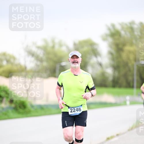 07.04.2024 - 43. Internationalen Wilhelmsburger Insellauf Dr. Thomas Lammeyer http://msf.ph/oto/6043506 07.04.2024 10:42:38 Laufen 2246, 63 meine-sportfotos.de