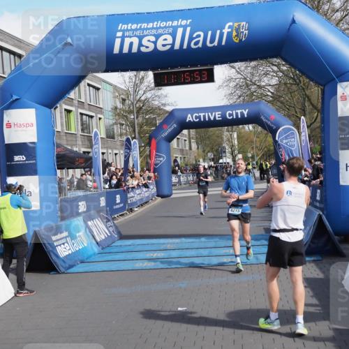 07.04.2024 - 43. Internationalen Wilhelmsburger Insellauf MichiJ http://msf.ph/oto/6043576 07.04.2024 11:15:53 Ziel 3096, 4215 meine-sportfotos.de