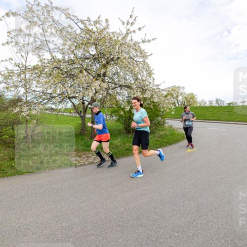 07.04.2024 - 43. Internationalen Wilhelmsburger Insellauf Michael Strokosch http://msf.ph/oto/6043627 07.04.2024 10:54:42 Laufen 3897 meine-sportfotos.de