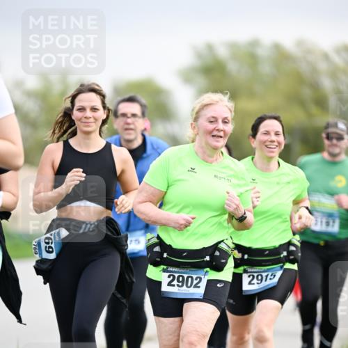 07.04.2024 - 43. Internationalen Wilhelmsburger Insellauf Dr. Thomas Lammeyer http://msf.ph/oto/6043660 07.04.2024 10:42:54 Laufen 2769, 69, 073167, 2902, 0, 2915 meine-sportfotos.de
