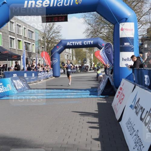 07.04.2024 - 43. Internationalen Wilhelmsburger Insellauf MichiJ http://msf.ph/oto/6043666 07.04.2024 11:18:02 Ziel 4217 meine-sportfotos.de