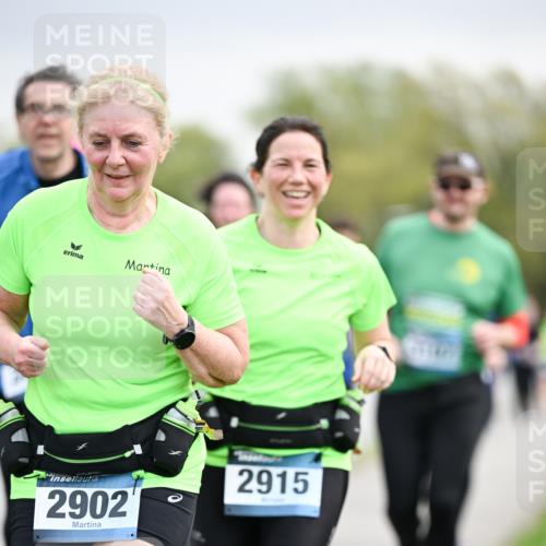 07.04.2024 - 43. Internationalen Wilhelmsburger Insellauf Dr. Thomas Lammeyer http://msf.ph/oto/6043673 07.04.2024 10:42:56 Laufen 2902, 2915 meine-sportfotos.de