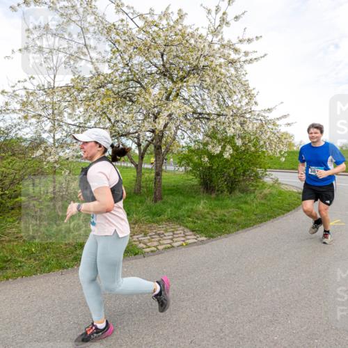 07.04.2024 - 43. Internationalen Wilhelmsburger Insellauf Michael Strokosch http://msf.ph/oto/6043684 07.04.2024 10:54:49 Laufen 38, 3763 meine-sportfotos.de