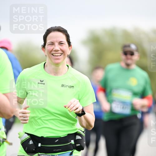 07.04.2024 - 43. Internationalen Wilhelmsburger Insellauf Dr. Thomas Lammeyer http://msf.ph/oto/6043688 07.04.2024 10:42:57 Laufen 43, 2915 meine-sportfotos.de