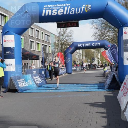 07.04.2024 - 43. Internationalen Wilhelmsburger Insellauf MichiJ http://msf.ph/oto/6043698 07.04.2024 11:18:28 Ziel 2372, 4272 meine-sportfotos.de