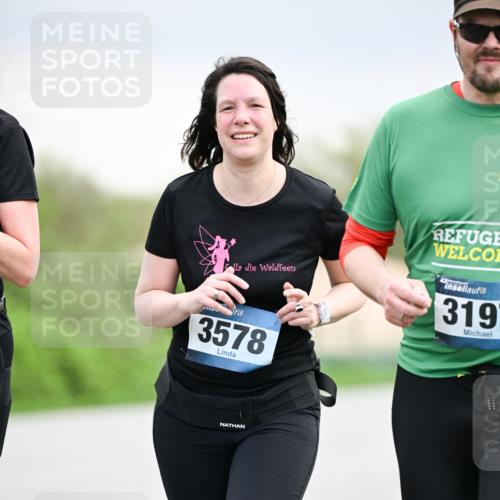 07.04.2024 - 43. Internationalen Wilhelmsburger Insellauf Dr. Thomas Lammeyer http://msf.ph/oto/6043710 07.04.2024 10:42:59 Laufen 319, 3578 meine-sportfotos.de