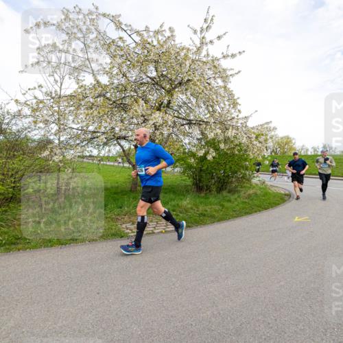 07.04.2024 - 43. Internationalen Wilhelmsburger Insellauf Michael Strokosch http://msf.ph/oto/6043720 07.04.2024 10:54:56 Laufen  meine-sportfotos.de