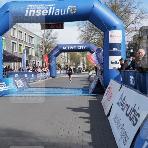 07.04.2024 - 43. Internationalen Wilhelmsburger Insellauf MichiJ http://msf.ph/oto/6043721 07.04.2024 11:18:47 Ziel 3209, 4362 meine-sportfotos.de