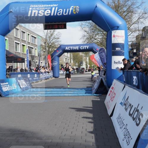 07.04.2024 - 43. Internationalen Wilhelmsburger Insellauf MichiJ http://msf.ph/oto/6043727 07.04.2024 11:18:48 Ziel 3209, 4362 meine-sportfotos.de