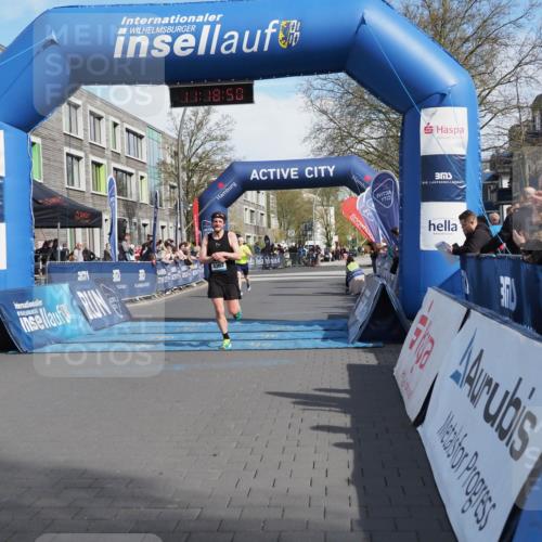 07.04.2024 - 43. Internationalen Wilhelmsburger Insellauf MichiJ http://msf.ph/oto/6043733 07.04.2024 11:18:49 Ziel 3209, 4362 meine-sportfotos.de
