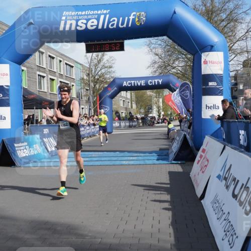 07.04.2024 - 43. Internationalen Wilhelmsburger Insellauf MichiJ http://msf.ph/oto/6043740 07.04.2024 11:18:51 Ziel 3209, 4362 meine-sportfotos.de