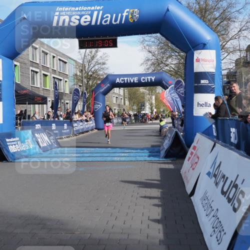 07.04.2024 - 43. Internationalen Wilhelmsburger Insellauf MichiJ http://msf.ph/oto/6043751 07.04.2024 11:19:04 Ziel 2392, 4387 meine-sportfotos.de