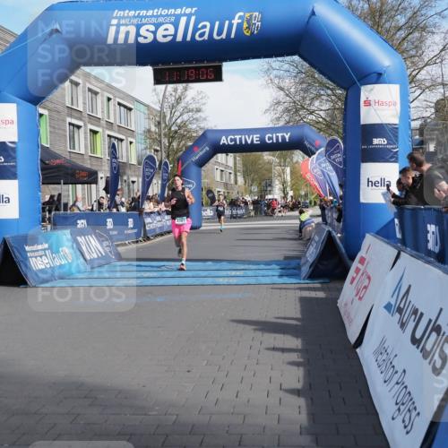 07.04.2024 - 43. Internationalen Wilhelmsburger Insellauf MichiJ http://msf.ph/oto/6043756 07.04.2024 11:19:05 Ziel 2116, 2392, 4387 meine-sportfotos.de