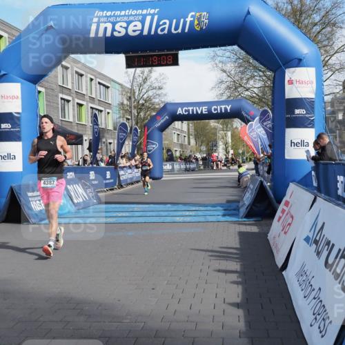 07.04.2024 - 43. Internationalen Wilhelmsburger Insellauf MichiJ http://msf.ph/oto/6043765 07.04.2024 11:19:08 Ziel 2116, 2392, 3949, 4387 meine-sportfotos.de