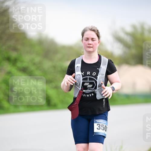 07.04.2024 - 43. Internationalen Wilhelmsburger Insellauf Dr. Thomas Lammeyer http://msf.ph/oto/6043791 07.04.2024 10:43:07 Laufen 350 meine-sportfotos.de