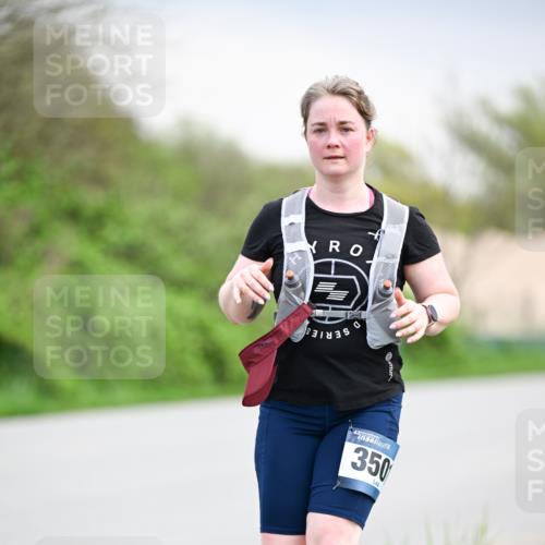07.04.2024 - 43. Internationalen Wilhelmsburger Insellauf Dr. Thomas Lammeyer http://msf.ph/oto/6043798 07.04.2024 10:43:07 Laufen 350 meine-sportfotos.de