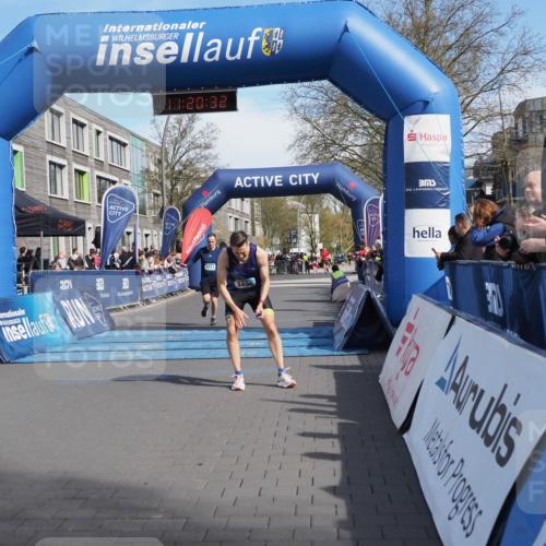 07.04.2024 - 43. Internationalen Wilhelmsburger Insellauf MichiJ http://msf.ph/oto/6043875 07.04.2024 11:20:31 Ziel 2406, 3496, 4311, 4384 meine-sportfotos.de