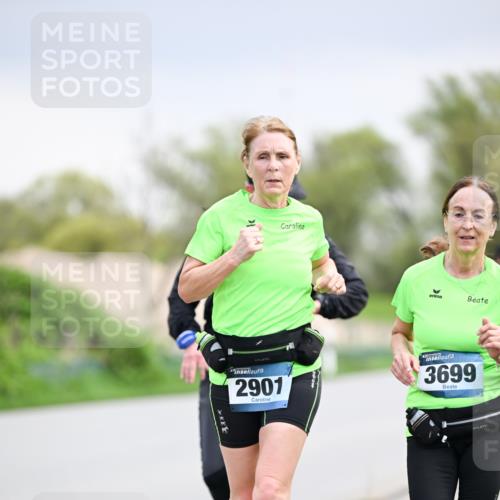 07.04.2024 - 43. Internationalen Wilhelmsburger Insellauf Dr. Thomas Lammeyer http://msf.ph/oto/6043890 07.04.2024 10:43:17 Laufen 2901, 43, 3699 meine-sportfotos.de