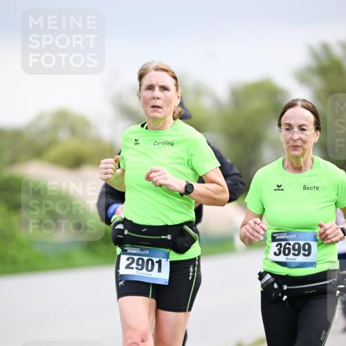 07.04.2024 - 43. Internationalen Wilhelmsburger Insellauf Dr. Thomas Lammeyer http://msf.ph/oto/6043899 07.04.2024 10:43:17 Laufen 2901, 43, 3699 meine-sportfotos.de