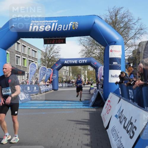 07.04.2024 - 43. Internationalen Wilhelmsburger Insellauf MichiJ http://msf.ph/oto/6043955 07.04.2024 11:21:03 Ziel 2438, 3950 meine-sportfotos.de