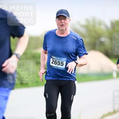 07.04.2024 - 43. Internationalen Wilhelmsburger Insellauf Dr. Thomas Lammeyer http://msf.ph/oto/6043974 07.04.2024 10:43:28 Laufen 2655 meine-sportfotos.de