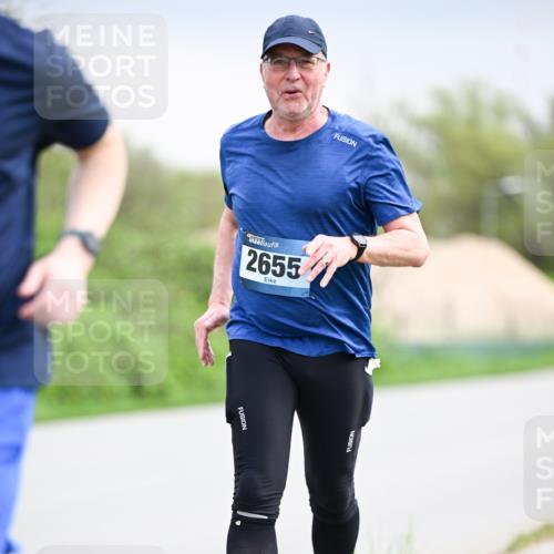 07.04.2024 - 43. Internationalen Wilhelmsburger Insellauf Dr. Thomas Lammeyer http://msf.ph/oto/6043979 07.04.2024 10:43:28 Laufen 2655 meine-sportfotos.de