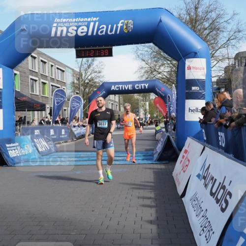 07.04.2024 - 43. Internationalen Wilhelmsburger Insellauf MichiJ http://msf.ph/oto/6044014 07.04.2024 11:21:38 Ziel 2499, 3037, 3367, 3858, 4414 meine-sportfotos.de