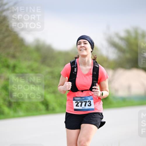 07.04.2024 - 43. Internationalen Wilhelmsburger Insellauf Dr. Thomas Lammeyer http://msf.ph/oto/6044016 07.04.2024 10:43:45 Laufen 2773 meine-sportfotos.de