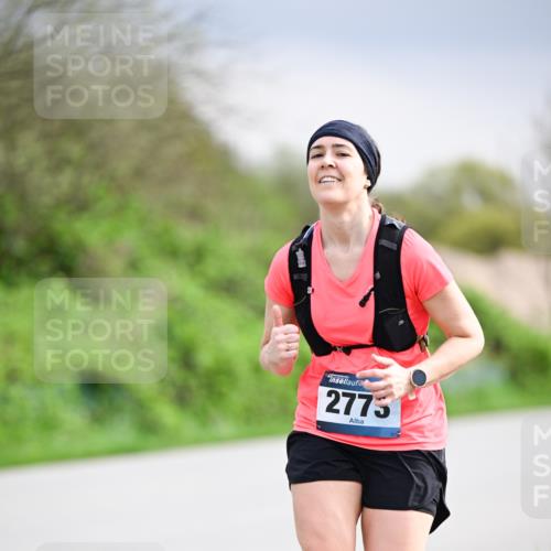 07.04.2024 - 43. Internationalen Wilhelmsburger Insellauf Dr. Thomas Lammeyer http://msf.ph/oto/6044023 07.04.2024 10:43:45 Laufen 2775 meine-sportfotos.de