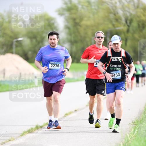 07.04.2024 - 43. Internationalen Wilhelmsburger Insellauf Dr. Thomas Lammeyer http://msf.ph/oto/6044051 07.04.2024 10:43:53 Laufen 24, 2276, 2433 meine-sportfotos.de