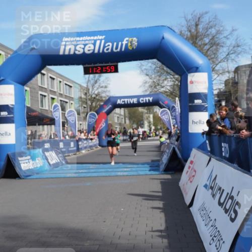 07.04.2024 - 43. Internationalen Wilhelmsburger Insellauf MichiJ http://msf.ph/oto/6044055 07.04.2024 11:21:58 Ziel 2315, 2513, 3791, 3944, 4091 meine-sportfotos.de